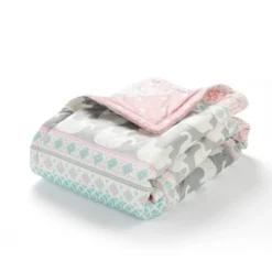Lush Décor Plush Oversized Reversible Baby Blanket 27 Lush Décor Plush Oversized Reversible Baby Blanket -Roommates Nursery Outlet Store GUEST 222a257f bdea 4083 ab02 8eb3d77e26ee
