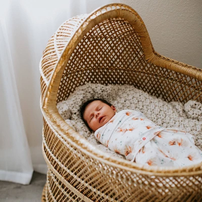 Embe Transitional Swaddle Wrap Out 2 Embe Transitional Swaddle Wrap Out - Image 2