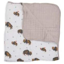 Little Unicorn Cotton Muslin Quilt Blanket -Roommates Nursery Outlet Store GUEST 385ae661 692f 46ac 8924 a8185f366edc