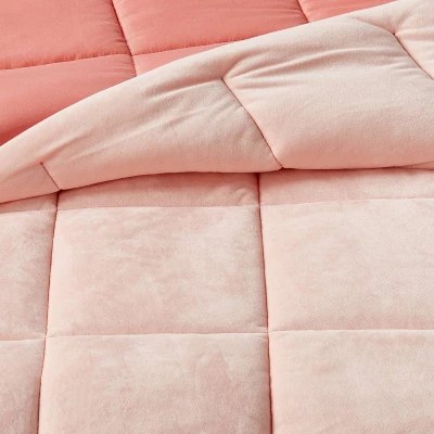 Full/Queen Kids' Comforter Set Windowpane Velvet Pink - Pillowfort™ 2 Full/Queen Kids' Comforter Set Windowpane Velvet Pink - Pillowfort™ - Image 2