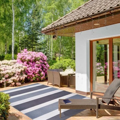 Modern Classic Coastal Stripes Indoor/ Outdoor Area Rug By Blue Nile Mills 1 Modern Classic Coastal Stripes Indoor/ Outdoor Area Rug By Blue Nile Mills