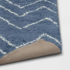 Chevron Area Kids' Rug - Pillowfort™ -Roommates Nursery Outlet Store GUEST a558f29f 4c91 4584 a908 b4f6b92f812e