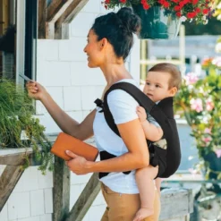 Chicco Snugsupport 4-in-1 Infant Carrier - Black -Roommates Nursery Outlet Store GUEST c90b266e edcb 4568 81f3 ead90bd30d85