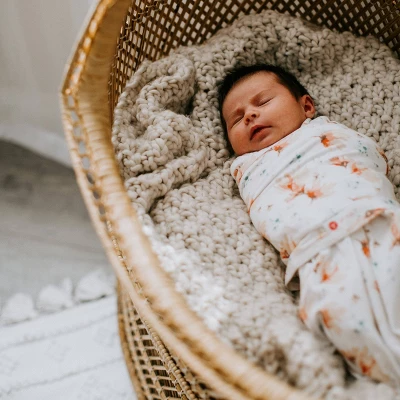 Embe Transitional Swaddle Wrap Out 11 Embe Transitional Swaddle Wrap Out - Image 11