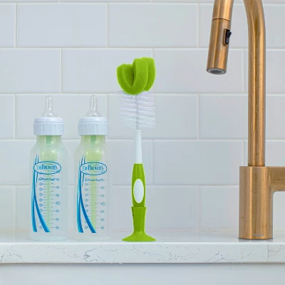 Dr. Brown's Dr. Brown's Anti-Colic Options+ Baby Bottle 0m+ Newborn Gift Set 9 Dr. Brown's Dr. Brown's Anti-Colic Options+ Baby Bottle 0m+ Newborn Gift Set - Image 9